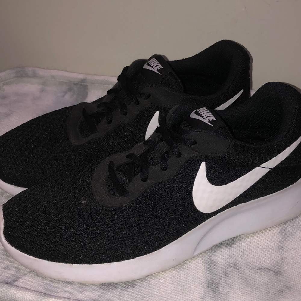 Black Nike Running Shoes